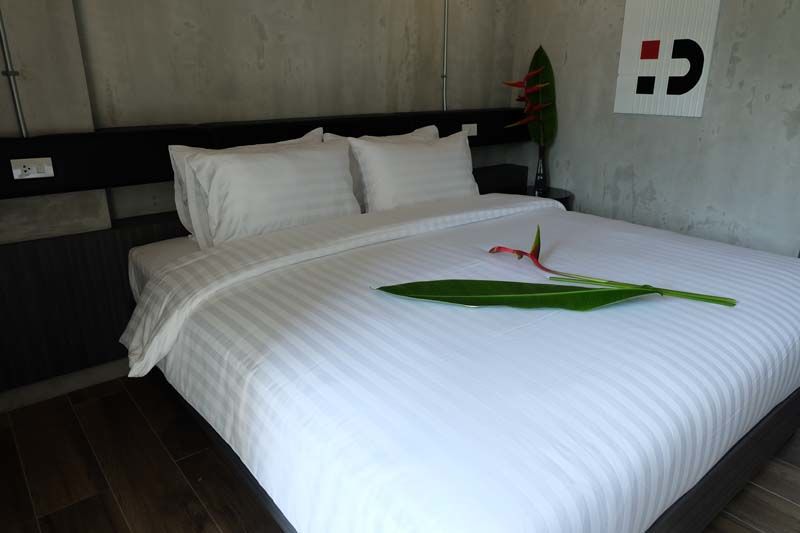 Dsure Hotel Phuket Patong Buitenkant foto