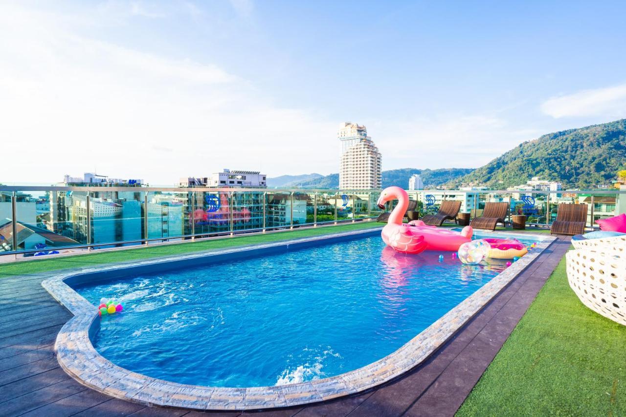 Dsure Hotel Phuket Patong Buitenkant foto